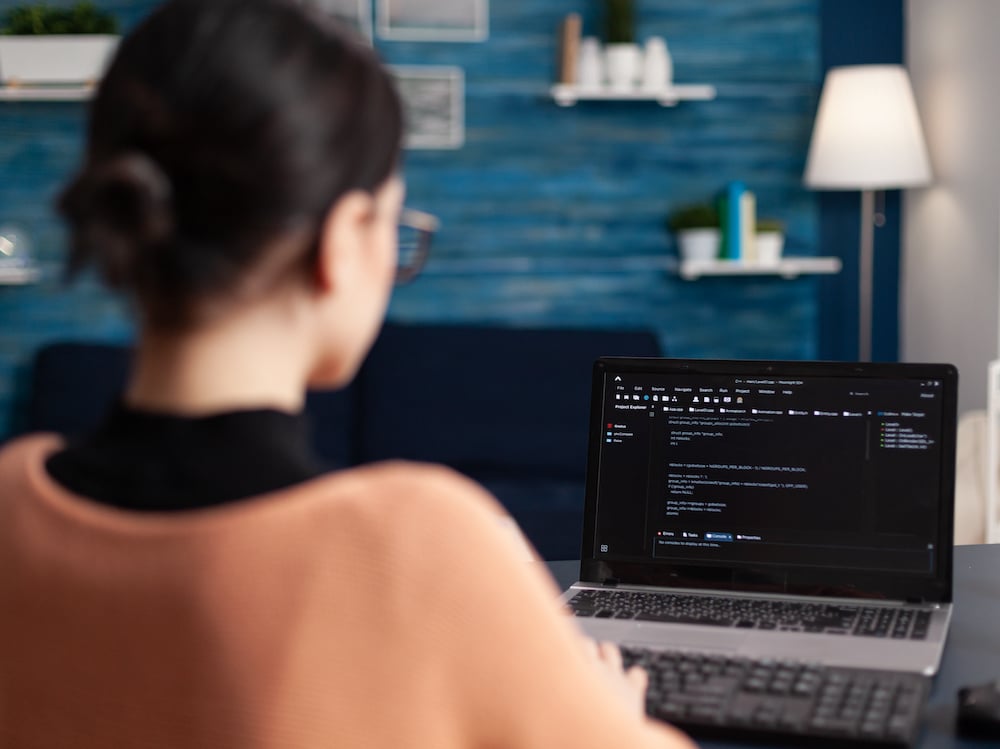 freelancer-programming-software-on-laptop-2022-02-23-18-40-54-utc freelancer-programming-software-on-laptop-2022-02-23-18-40-54-utc